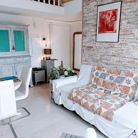 Beau T2 Coeur De - Saint-raphael Apartment Saint-Raphael (Var)